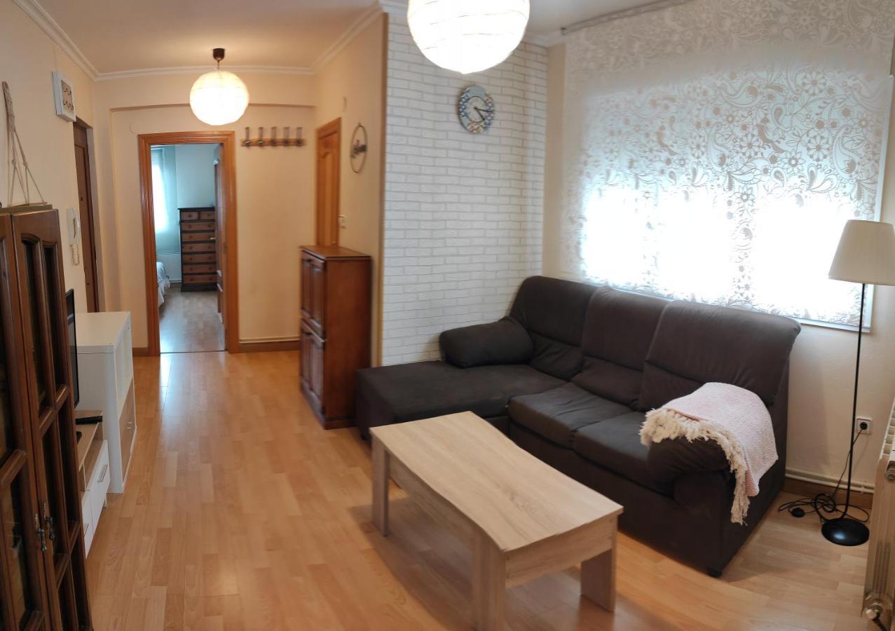 Apartamento De 2 Habitaciones A Un Paso De Begona กิฮอน ภายนอก รูปภาพ